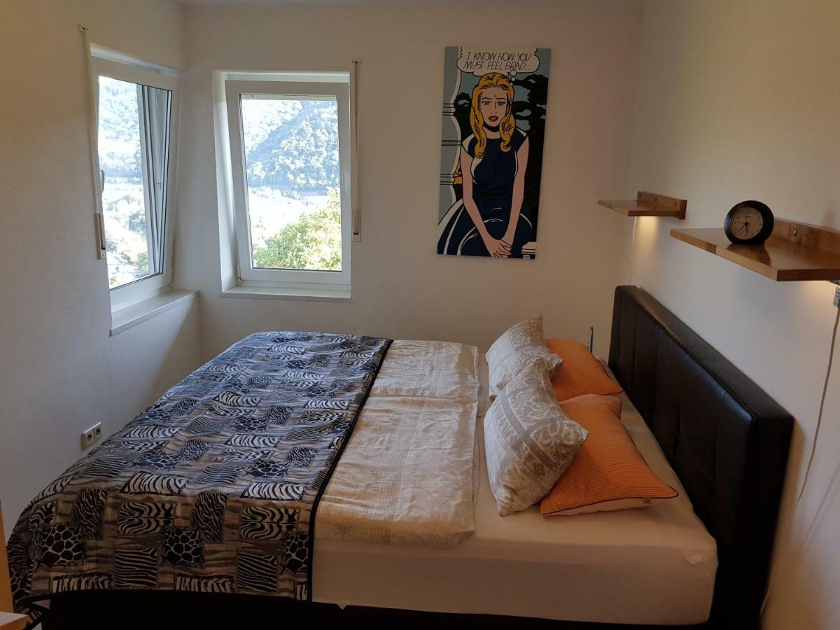 Ferienwohnung Sonnenfels **** バート・エムス エクステリア 写真